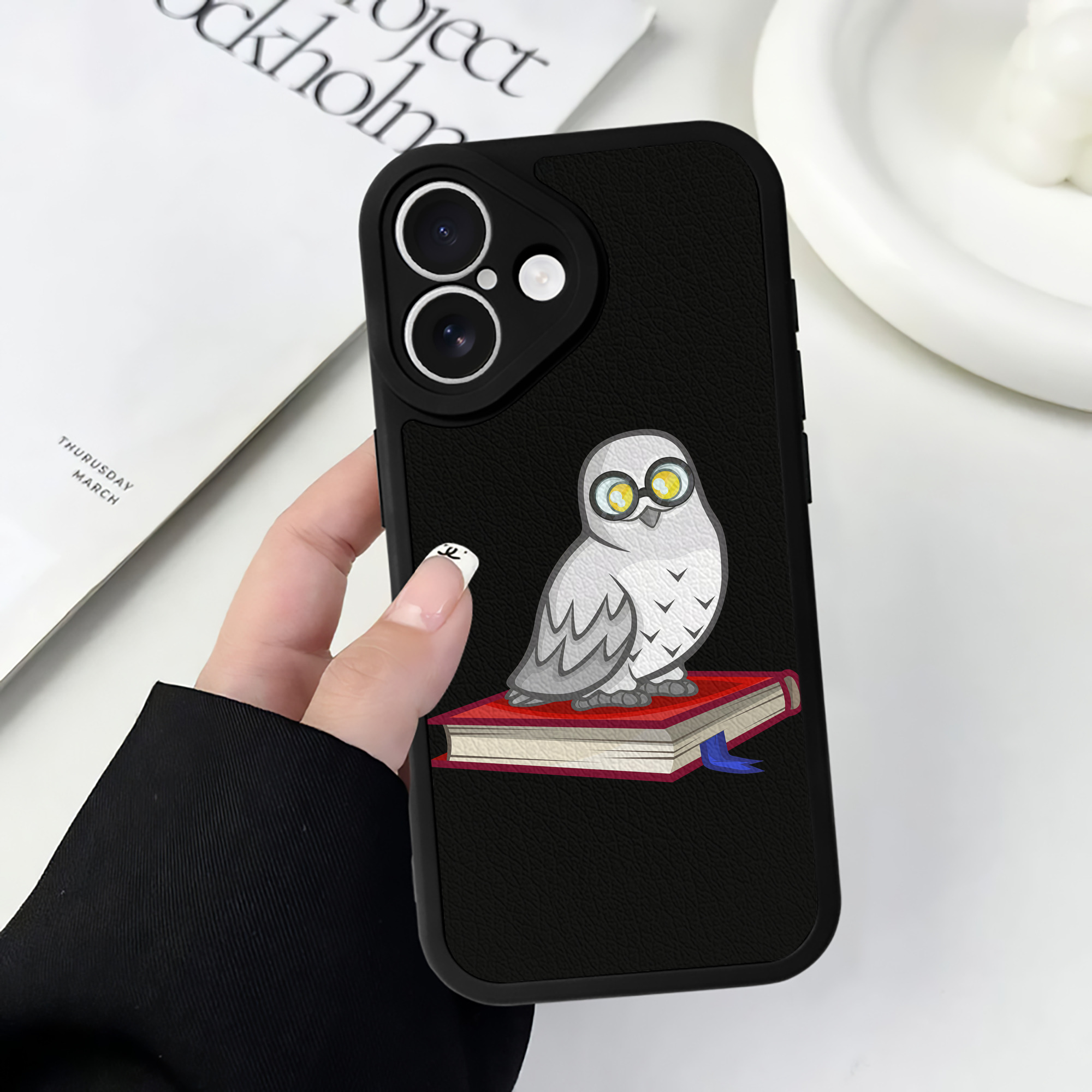 （画像用） Harry Potter ハリー・ポッターシリーズ 【iPhone 16シリーズ対応】シリコンスマホケース（レザー調） 材質：シリコン